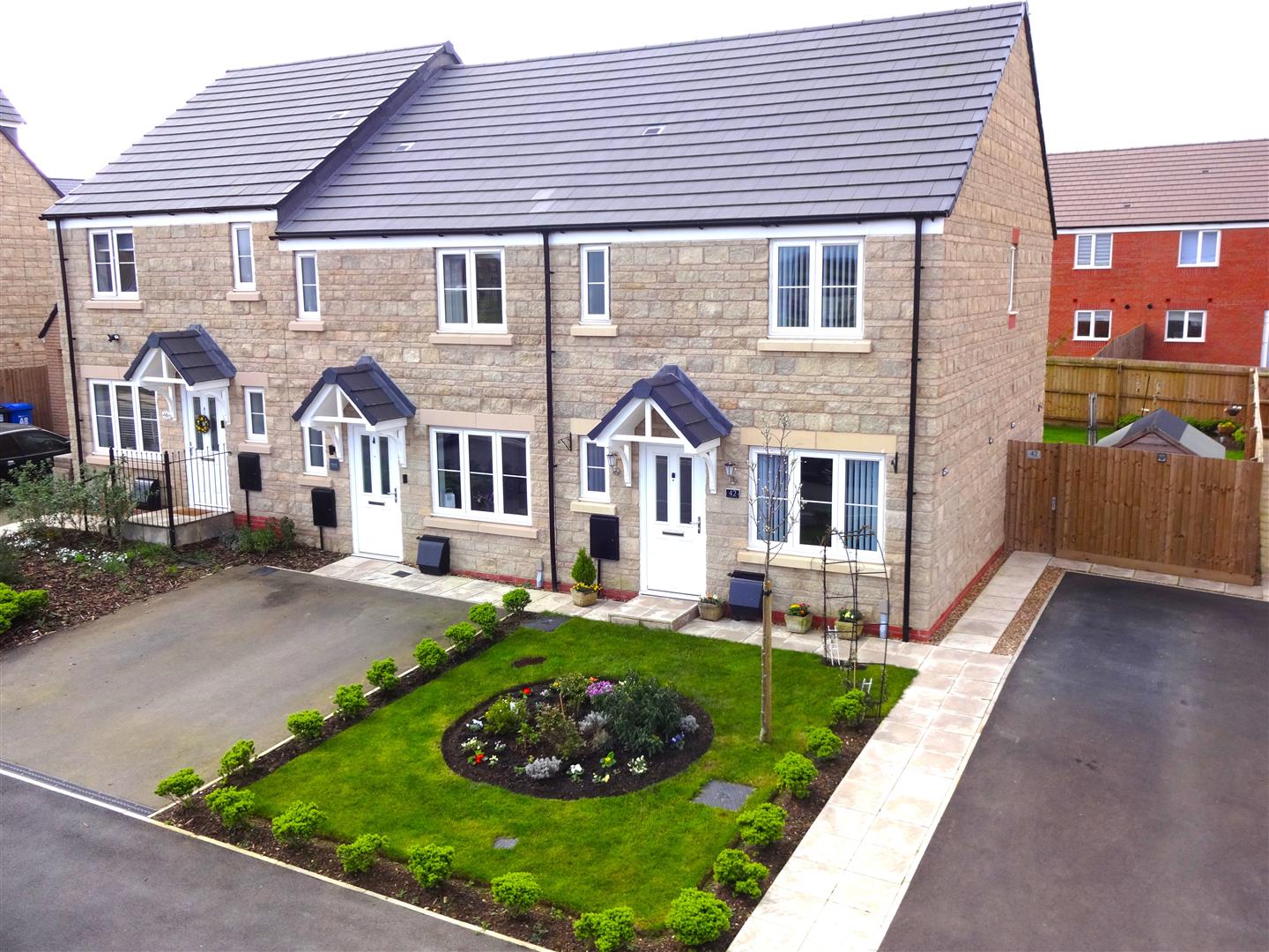 Hammond Close, Weldon Priors Estate Agents